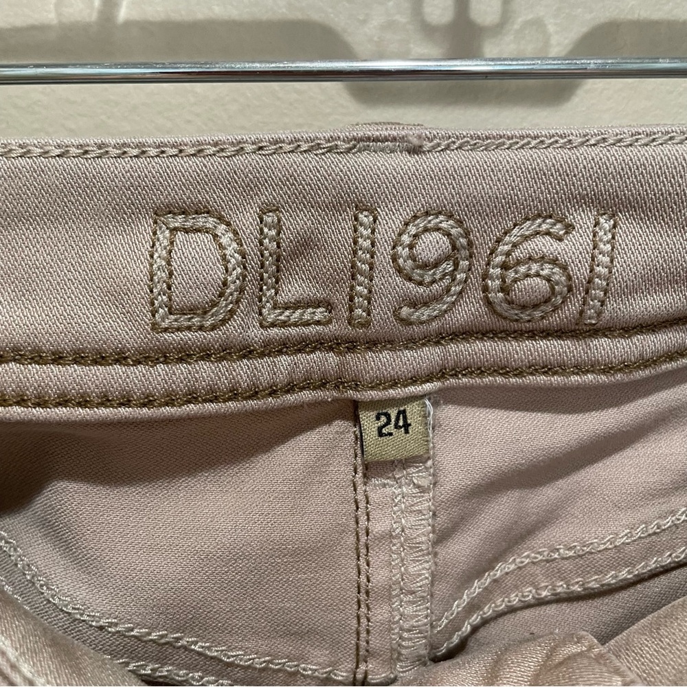 DL1961 Florence Instasculpt Jeans Fawn Size 24 - Picture 4 of 8